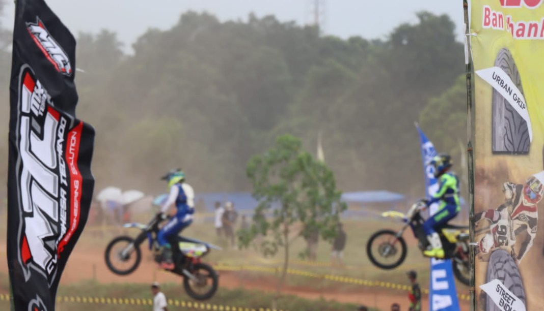 HUT RI Ke -77 Desa Tambah Dadi Gelar MTC MOTOTRACK Round 2