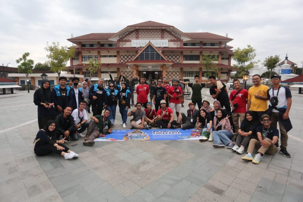 Walking Tour Kota Solo Menjadi Pembuka Rangkaian Rakornas GenPi